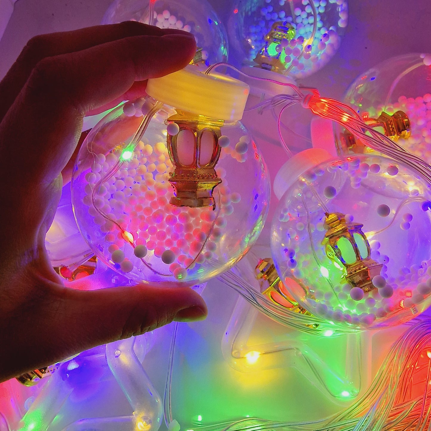 Guirlande lumineuse Ramadan 🌙✨ – Fanous et étoiles dans des bulles, multicolore