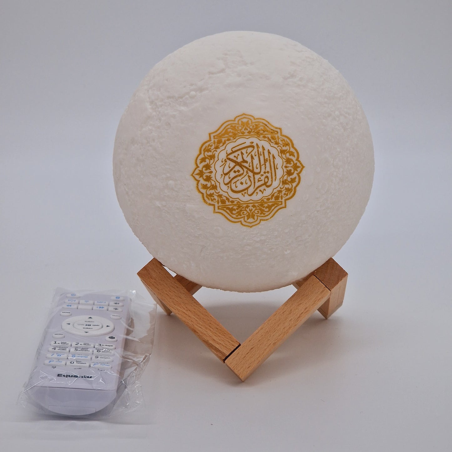 Lecteur Coran en forme de lune avec Télécommande - Lampe LED Intelligente et Contrôle via Application Moon Lamp Quran Speaker