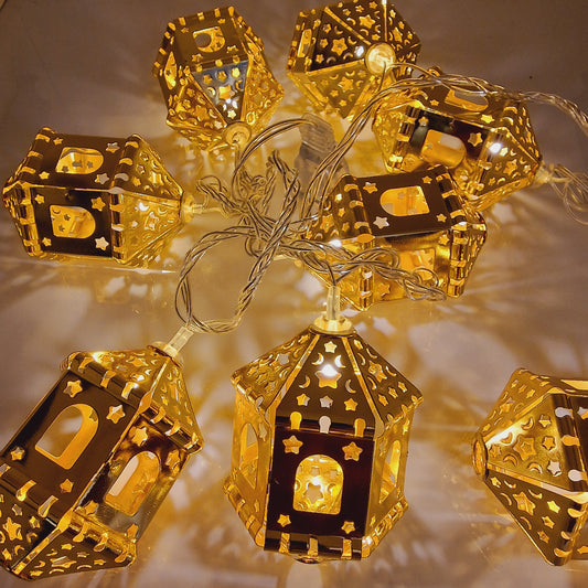 Guirlande lumineuse Ramadan 🌙✨ – Fanous en métal doré, lumière chaude