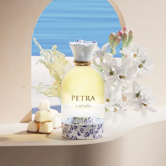Petra de Lattafa pour femme