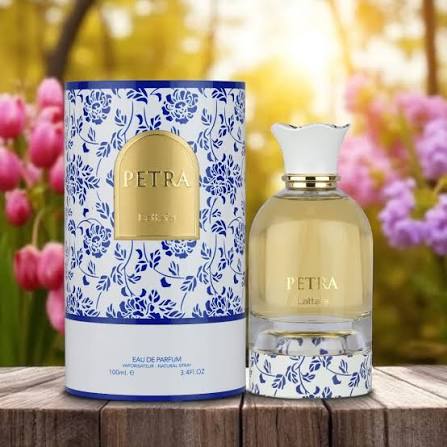 Petra de Lattafa pour femme