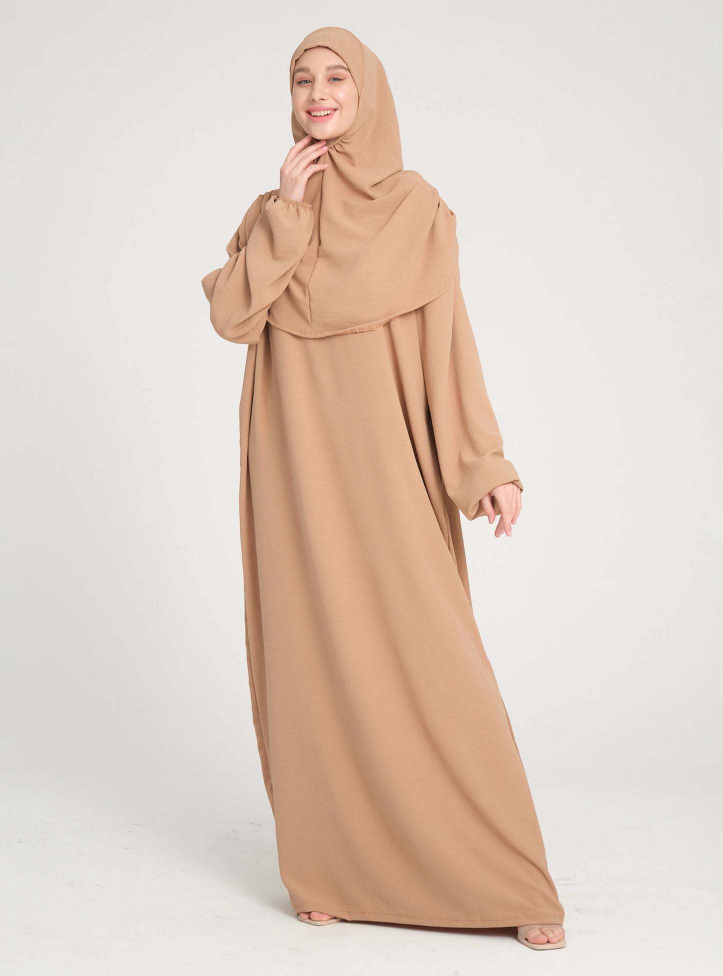 Tenue de prière une pièce avec hijab intégré – Tissu Aerobin