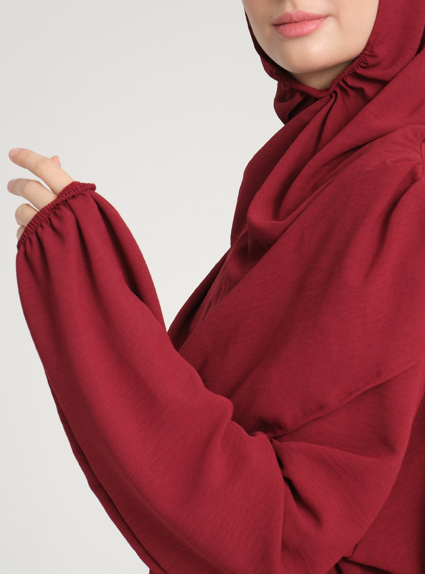 Tenue de prière une pièce avec hijab intégré – Tissu Aerobin