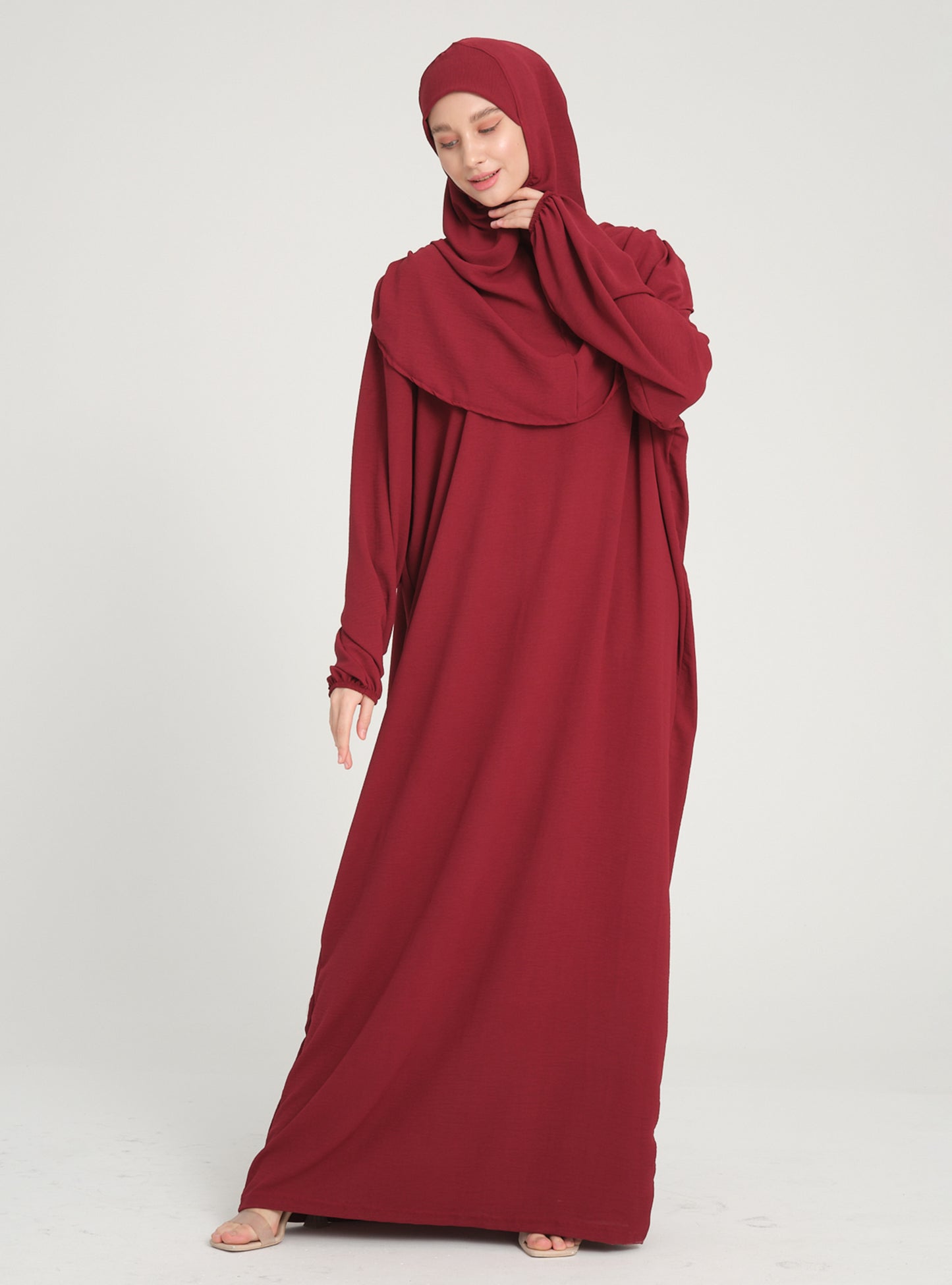 Tenue de prière une pièce avec hijab intégré – Tissu Aerobin
